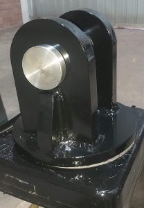 Clevis PV 316 con base y pasador soldado